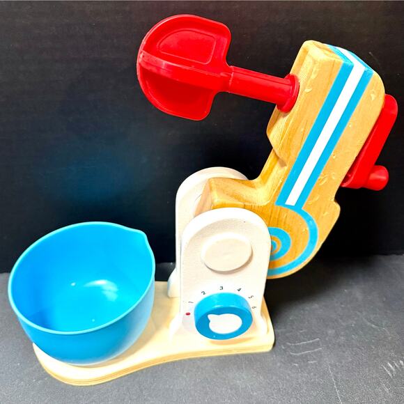 Melissa & Doug Wooden Make-a-Cake Mixer & chocolate chip cookie mix sets - Picture 3 of 9